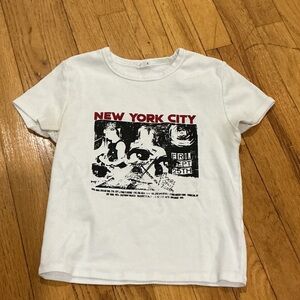 Garage White New York City Graphic Tee Size  Small